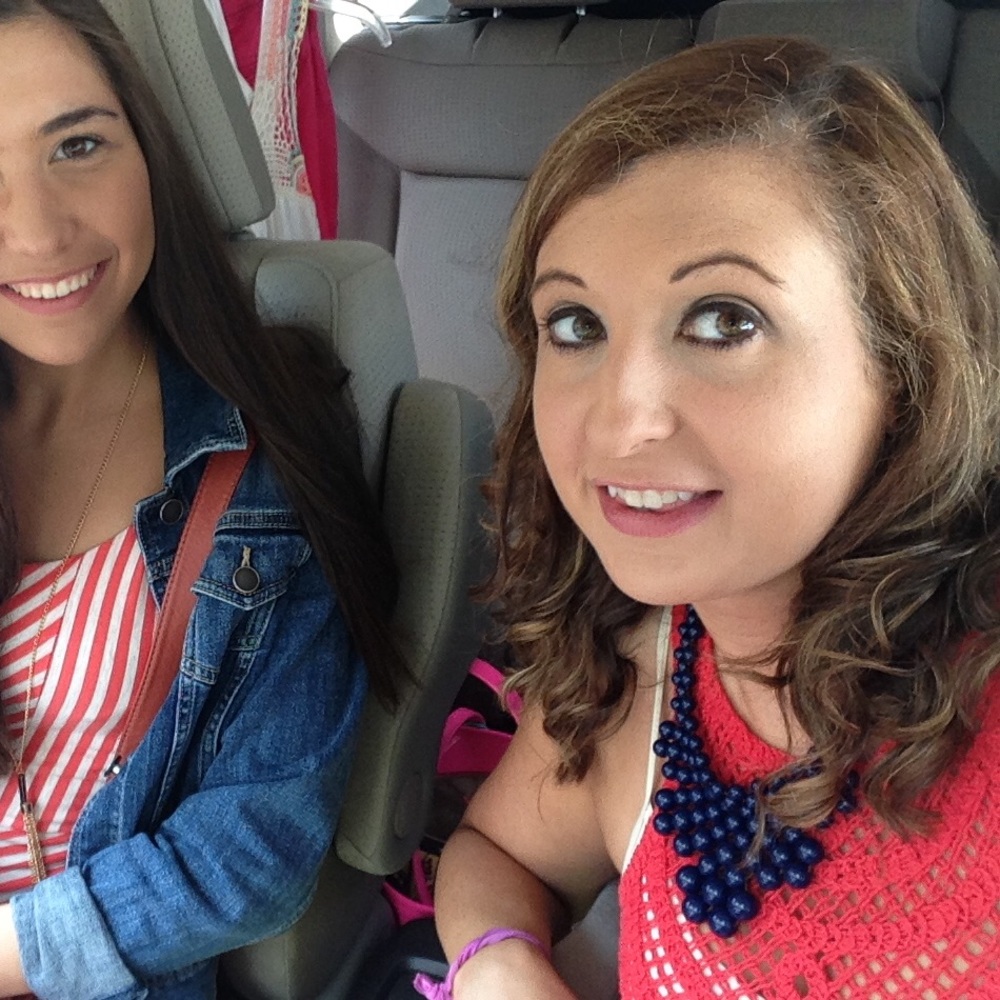 Meet your Posher, Leah